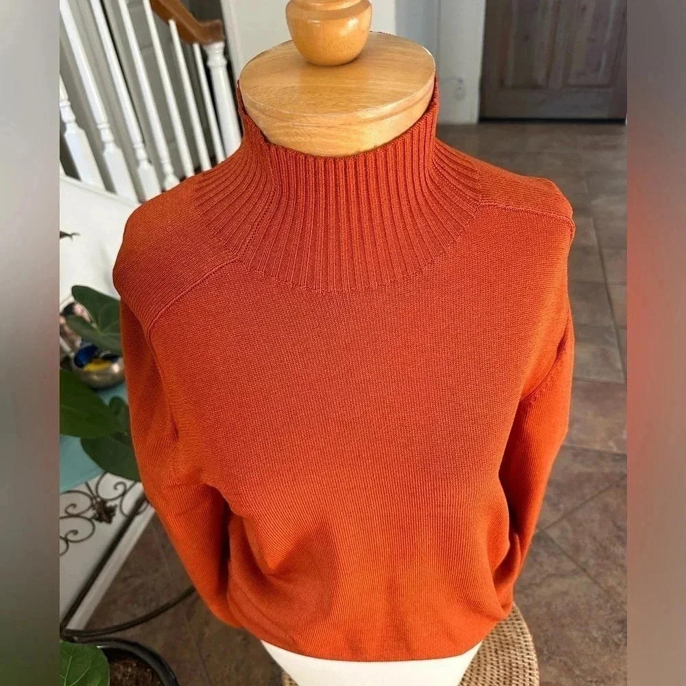 Rachel Comey Women's Malmo Rib Mock Neck M. Color is Burnt Orange.